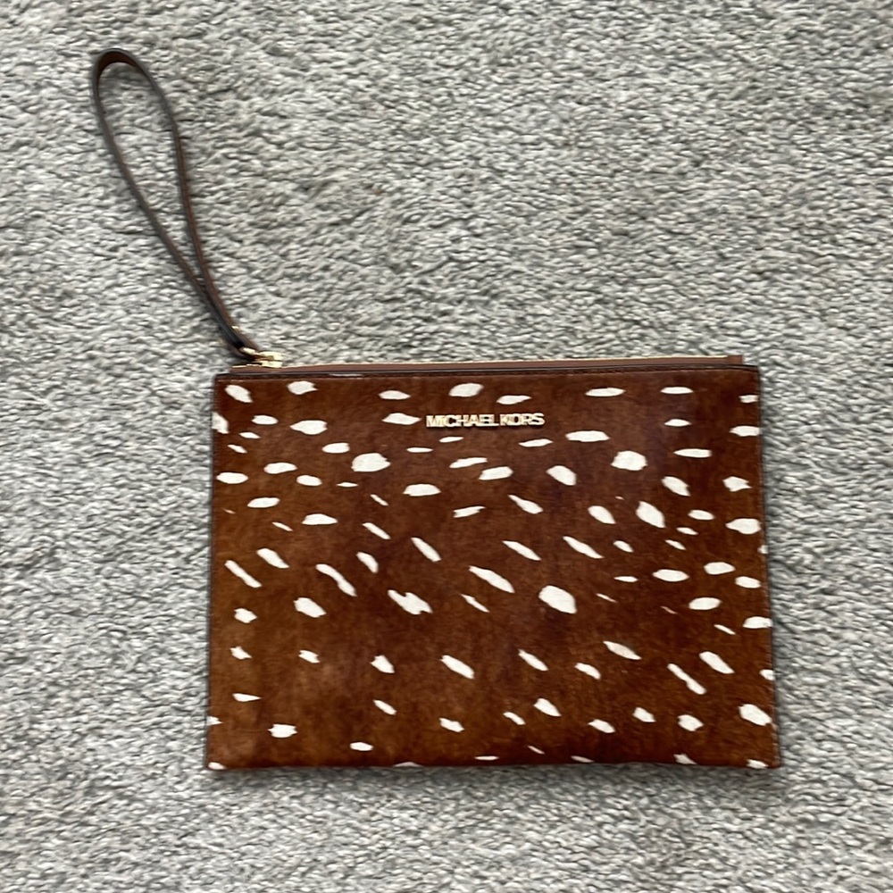 Michael Kors wristlet